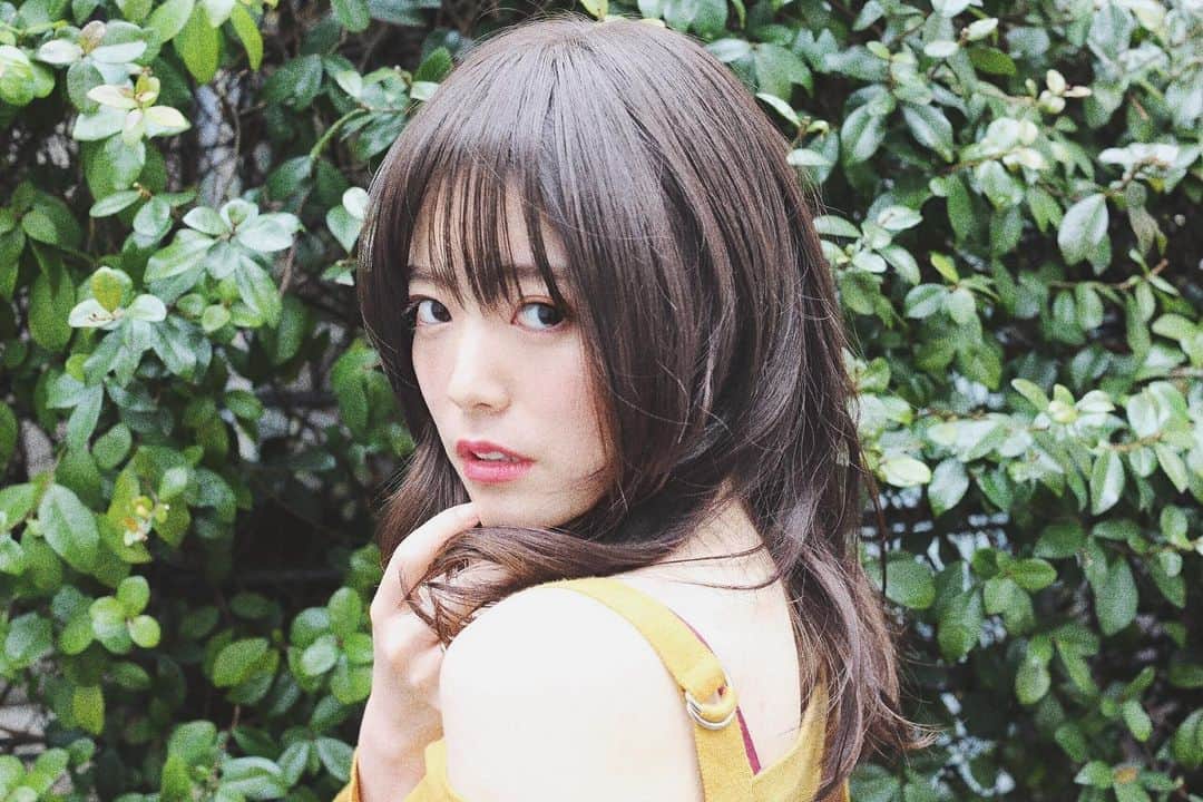 渡部幸也のインスタグラム：「おはようございます✨本日は良い天気☀️ たくさんのご予約、本当にありがとうございます😊 昨日はELLAのいつもたくさんのお客様を担当する、スーパースタイリストの五十嵐君の誕生日🎂でした🎊 いつもお客様を楽しませて満足させる、とても素敵なスタイリストさん✂︎ 本当におめでとう㊗️ それでは、本日も１日、よろしくお願いします🙆‍♂️ #ヘアスタイル #ヘア #髪型 #ヘアカタログ #ヘアセット #ヘアアレンジ #パーマ #カラー #ヘアカラー #hair #恵比寿美容院 #代官山美容室 #代官山美容院 #美容学生 #サロン #中目黒美容室 #中目黒美容院 #恵比寿美容室 #サロンモデル #中目黒ランチ #恵比寿ランチ #hpb_hair #中目黒 #代官山 #恵比寿 #渋谷 #ar_magazine #murua #emoda #americanvintage」