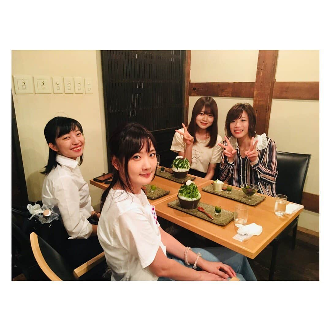 謝依旻さんのインスタグラム写真 - (謝依旻Instagram)「先日、かわいい子たちと素敵な蔵カフェ「矢野善」に行ってきました🍵✨ みんなは抹茶かき氷✨私は抹茶ゼリー&ミックスソフトクリーム🍦 全部美味しかった～☺️✨ 他にも美味しそうなメニューが沢山あるので、いつか全制覇したいです😆✨✨ 店の雰囲気も素敵なので、皆様もぜひ一度行ってみてください✨ . . 推薦一家氣氛很棒的店☺️✨ 喜歡吃抹茶甜點，或是冰琪淋的人，有到大阪的時候，可以去吃看看喔～🍵🍦✨✨ #japan #osaka #cafe #日本  #大阪カフェ #矢野善 #抹茶 #抹茶スイーツ #抹茶ゼリー #ソフトクリーム #matcha #sweets #デザート #蔵カフェ #カフェ #おしゃれ #かき氷 #夏 #甜點」8月31日 10時40分 - igo_1116