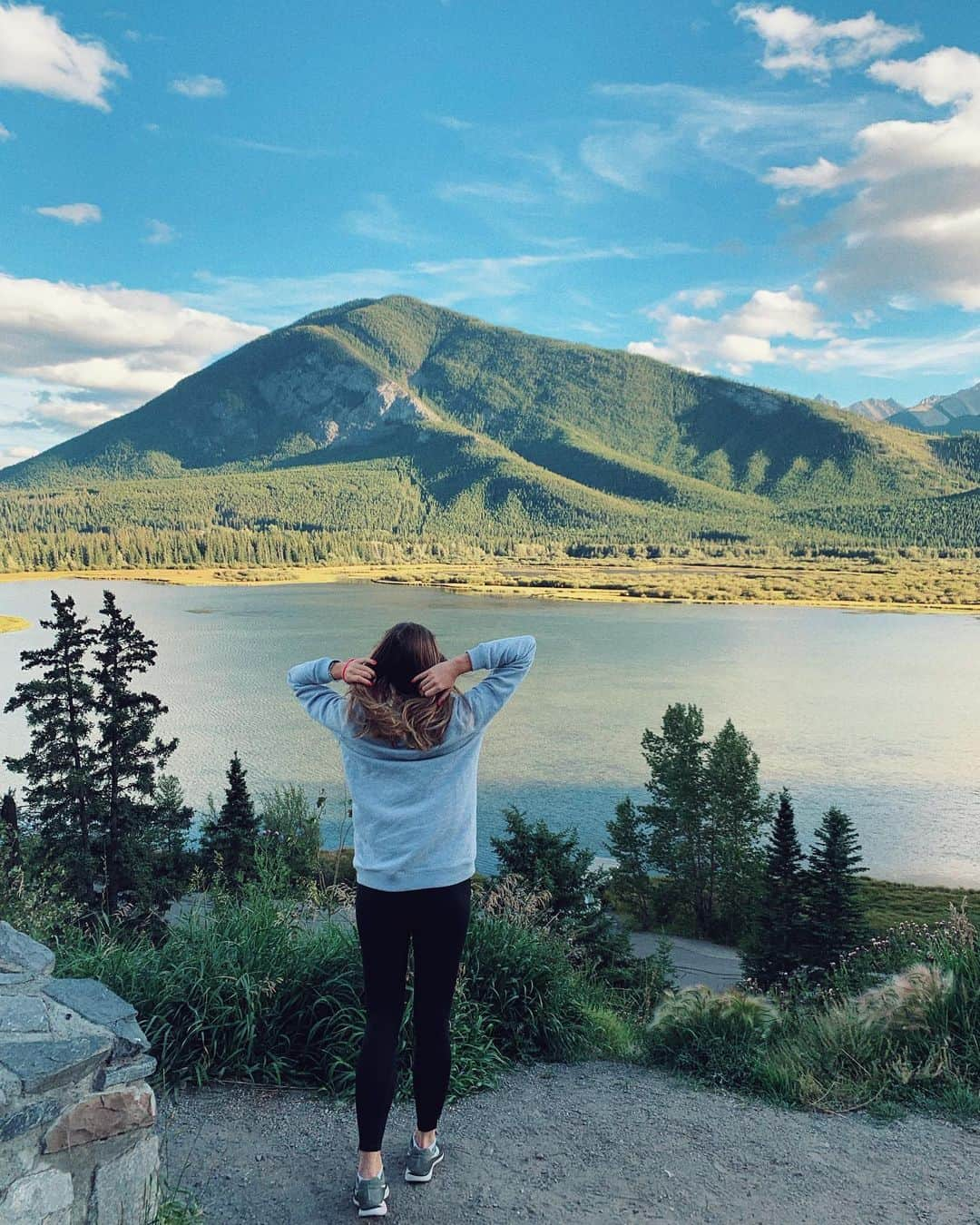 マリナ・デュランダさんのインスタグラム写真 - (マリナ・デュランダInstagram)「Some more of the beautiful Canadian views ⛰ 😍  Meanwhile my next stop is to....? ☀️ 👙 🌴🌊 #vacay #holiday #summer2019 #explore #travel #live #love」8月31日 3時25分 - dmarishka