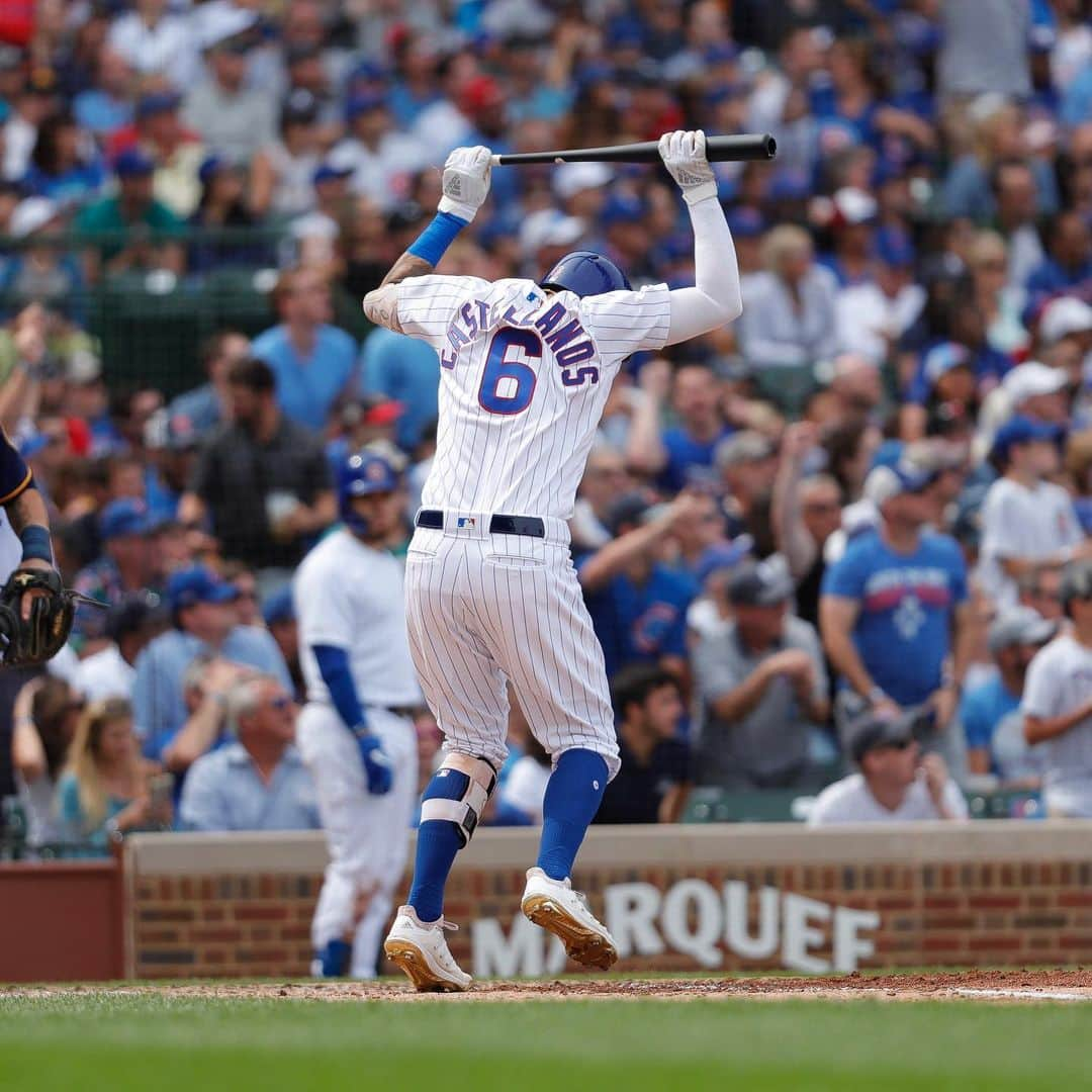 シカゴ・カブスさんのインスタグラム写真 - (シカゴ・カブスInstagram)「Anyone else ready to run through a brick wall for @nicholascastellanos9?」8月31日 4時44分 - cubs