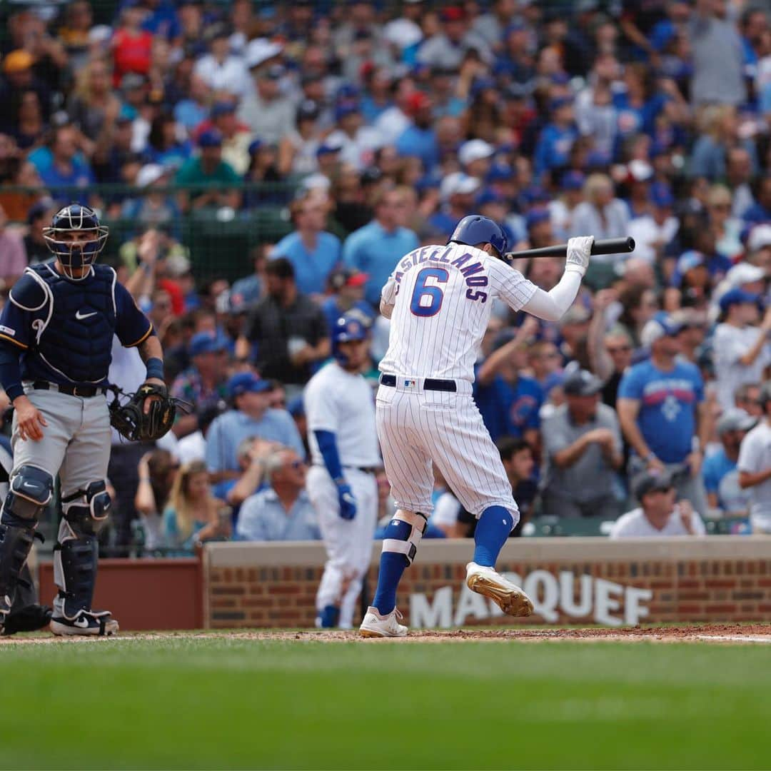 シカゴ・カブスさんのインスタグラム写真 - (シカゴ・カブスInstagram)「Anyone else ready to run through a brick wall for @nicholascastellanos9?」8月31日 4時44分 - cubs