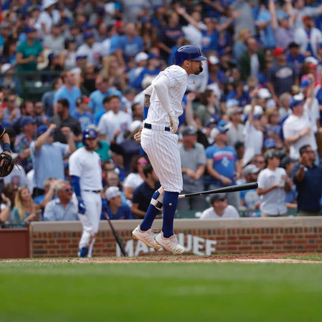 シカゴ・カブスさんのインスタグラム写真 - (シカゴ・カブスInstagram)「Anyone else ready to run through a brick wall for @nicholascastellanos9?」8月31日 4時44分 - cubs