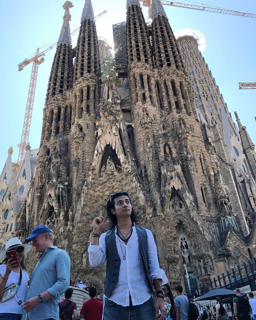 AMさんのインスタグラム写真 - (AMInstagram)「今年の家族旅行はバルセロナ🇪🇸🇪🇸🇪🇸 #Barcelona  #Famtrip #サクラダファミリアまだできてないって」8月31日 5時54分 - am_antime_