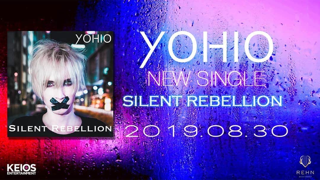 YOHIOのインスタグラム：「Have you listened to my new single "Silent Rebellion" yet? ⁣ ⁣ This one's a bit heavier than the last couple of releases, but I hope you enjoy it! 👊⁣🔥 ⁣ #YOHIO #newsingle #alternative」