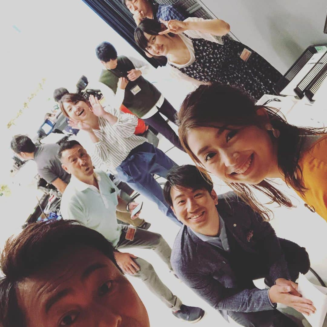 岩本勉さんのインスタグラム写真 - (岩本勉Instagram)「おはようございます！ HTBイチモニ！ 土曜日バージョンよろしくお願いします！」8月31日 6時26分 - gun18gun18