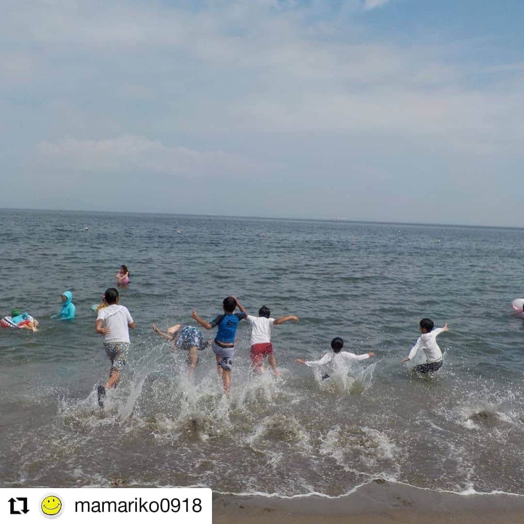 【公式】オーシャンリゾートホテル マホロバ・マインズ三浦さんのインスタグラム写真 - (【公式】オーシャンリゾートホテル マホロバ・マインズ三浦Instagram)「@mamariko0918 さんの投稿です。 「海だー！！！」という楽しい声が聞こえてきそうです🏊️‍♀️ いつも夕食バイキングを楽しみにしていただいているととってもうれしいコメントもいただきました。 ありがとうございます😊  #海 #海水浴 #砂浜 #ビーチ #海岸 #夏空 #夏休み #キッズ #子供とお出かけ部 #プール #水着 #キャンプ #タビスルキッズ #小学生 #igで繋がる海 #海好きな人と繋がりたい #三浦半島いいところ🙌 #海水浴場 #キッズレート #三浦海岸 #summer #三浦 #三浦市 #マホロバマインズ #maholovaminds #マホロバケーション #神奈川観光 #三浦半島 #マホロバ #マホロバマインズ三浦」8月31日 12時00分 - maholova_minds_miura