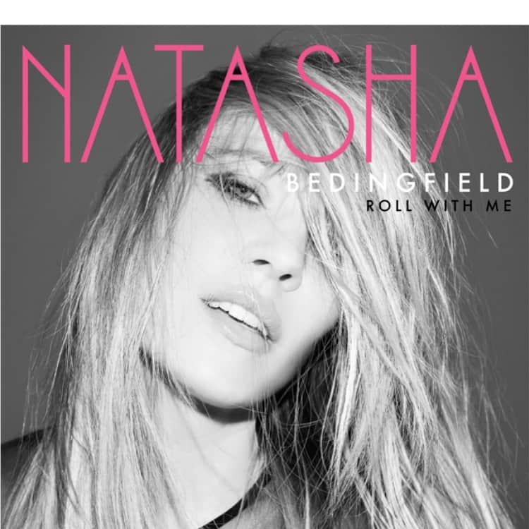 メアリー・マコーマックのインスタグラム：「Trust me - buy this brilliance on I tunes.  Incredible music with heart and soul and how the fuck is @natashabedingfield so talented?  This is an incredible album.  Also congratulations to @reallindaperry ❤️」