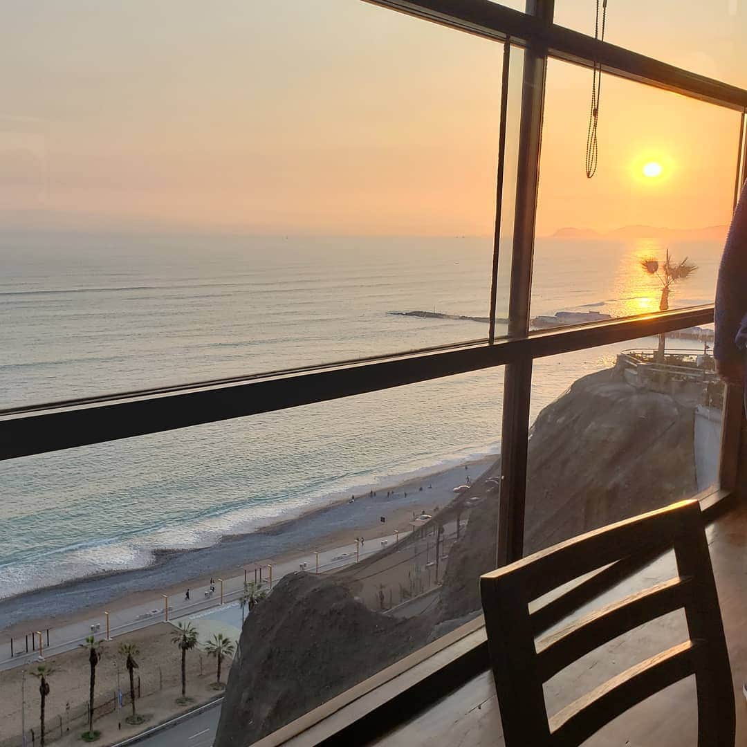 PJクォンさんのインスタグラム写真 - (PJクォンInstagram)「Another spectacular  view! AND the sun came out! #surprising #LimaPeru - it's worth a visit!」8月31日 7時50分 - pjkwong