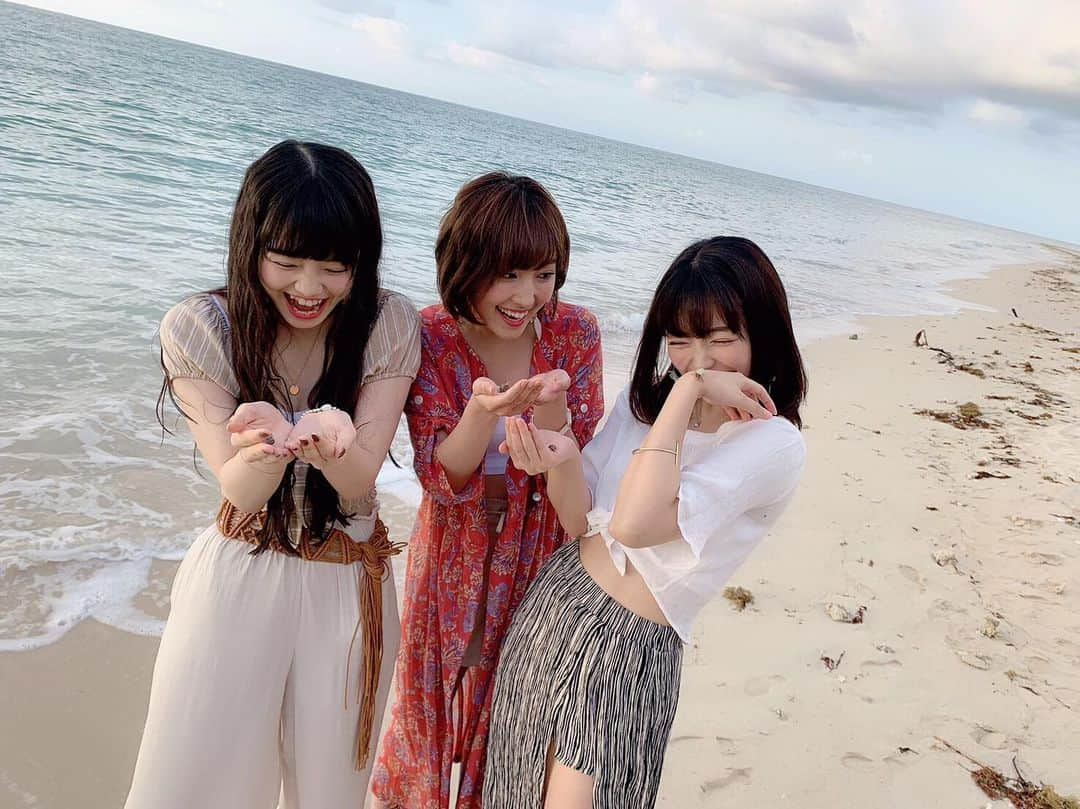 野乃さんのインスタグラム写真 - (野乃Instagram)「おはようやどかり🐚☀️ Jewel-next story-(曲の方)の配信ジャケット候補に やどかりさんのソロショットも入ってたんだ〜〜実はね😂 とてもcuteなやどかりさんでした！ くすぐったい笑 ・ 本日、大阪forTUNEですー🚅💨 ラストforTUNEだね。たのしも！！ #Jewel」8月31日 8時09分 - nonono_onaka