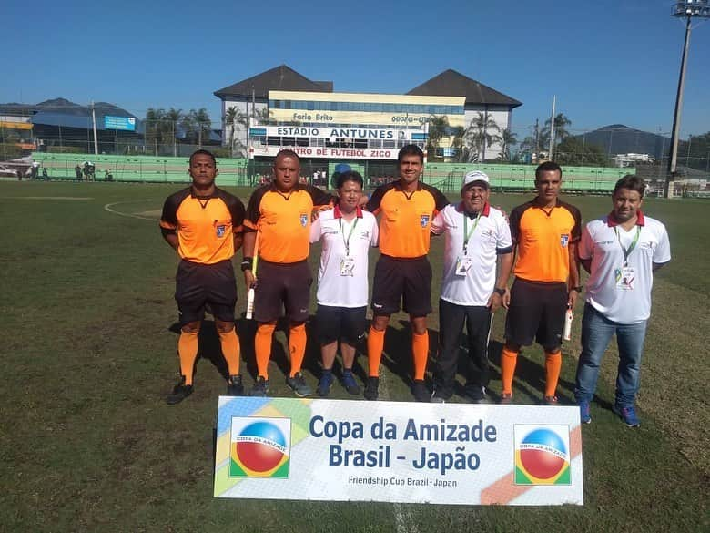 ジーコさんのインスタグラム写真 - (ジーコInstagram)「Depois da 3’rodada da 22’Copa da Amizade Brasil Japao,definidos os confrontos das quartas de final.Os 2 jogos do Estádio Antunes terão transmissão ao vivo na minha pagina no facebook/zicooficial.Obrigado ao árbitros Bruno Arleo e Pericles Bassol pela participação e aos nossos patrocinadores pela ajuda de sempre.Bola pra frente garotada.」8月31日 8時48分 - zico