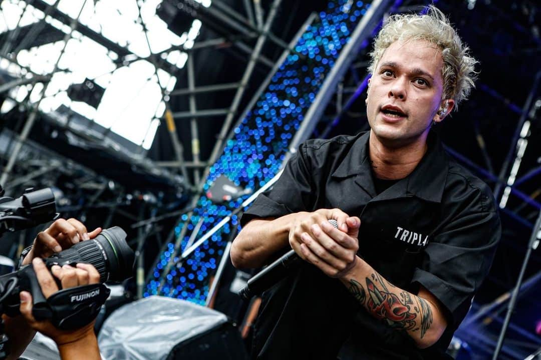 Masato さんのインスタグラム写真 - (Masato Instagram)「#ラブシャ #TAT19 Photos by @kouhey0622  #coldrain #SiM  #HEYSMITH」8月31日 8時46分 - masato_coldrain