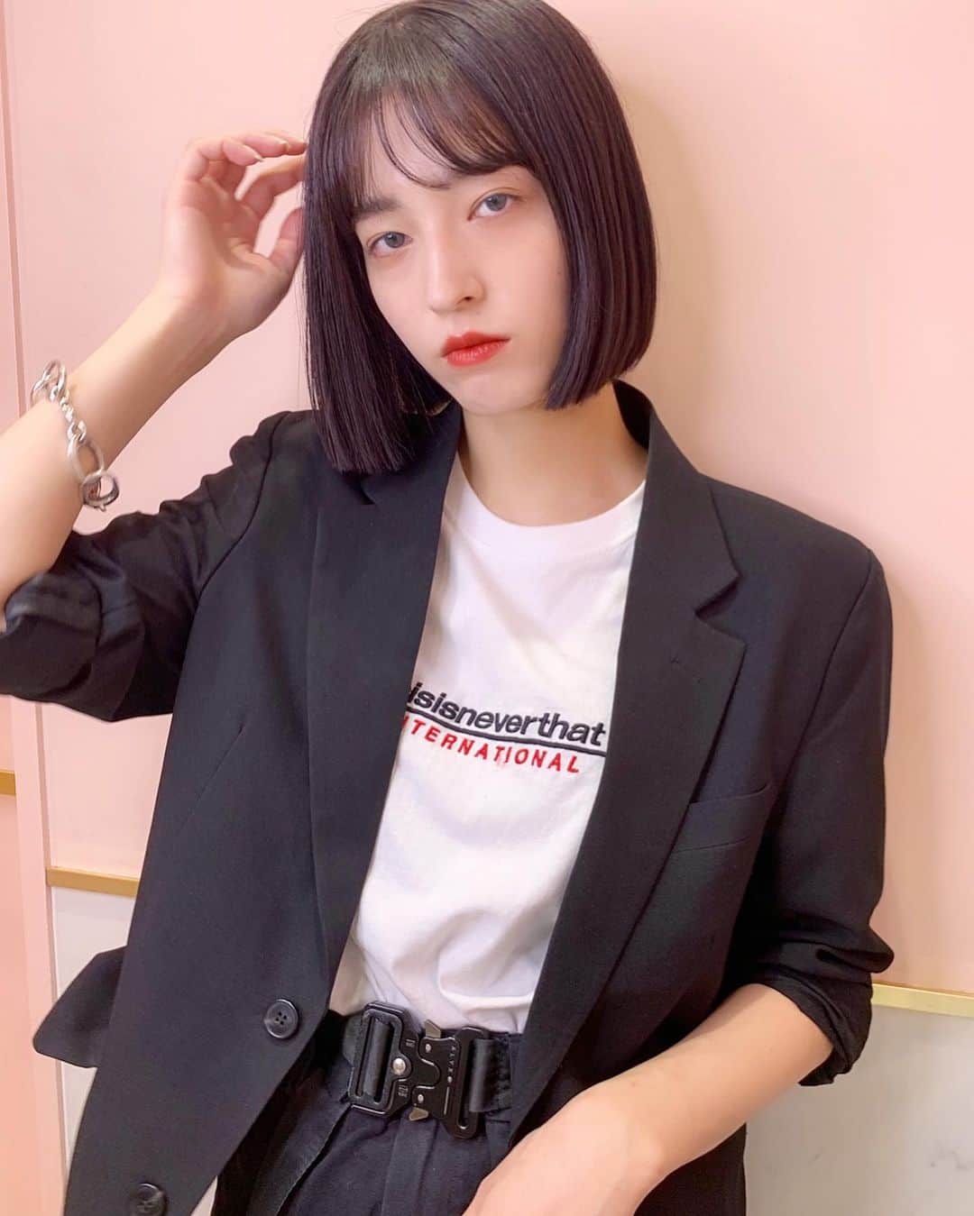原涼香さんのインスタグラム写真 - (原涼香Instagram)「【 タッセルボブ🇰🇷❤️ #태슬컷 】 大人気の定番ボブスタイル❤︎ あごラインが小顔効果と、首を長く綺麗に見せてくれます❤︎ ミチルちゃんカットしました🙇🏼‍♀️💓 いつもありがとうございます🥺 ㅤㅤㅤㅤㅤㅤㅤㅤㅤㅤㅤㅤㅤ」8月31日 9時02分 - suzuka_hara