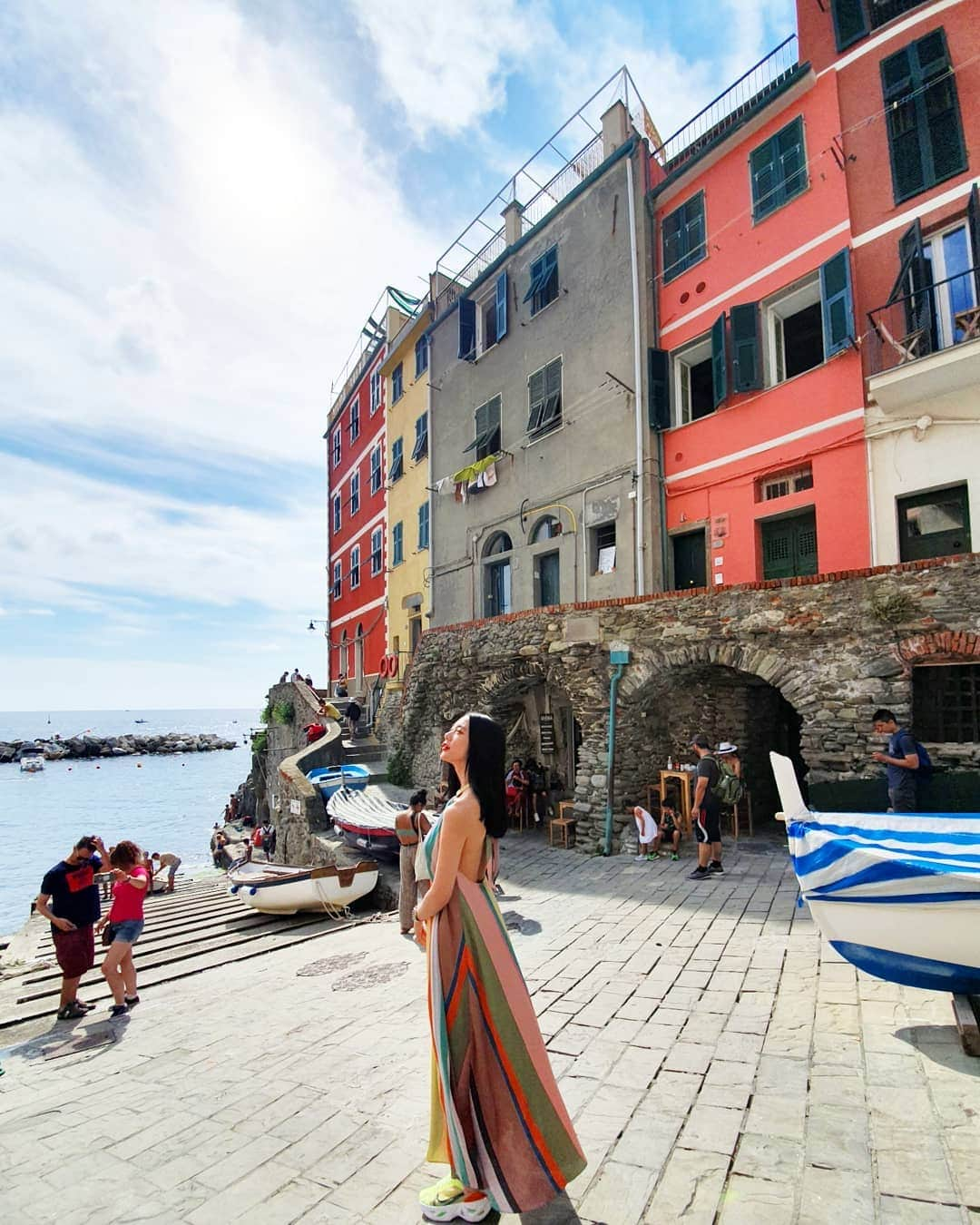 クララさんのインスタグラム写真 - (クララInstagram)「#cinqueterre #clarainitaly #beautifulsunshine #colorful」8月31日 9時22分 - actressclara