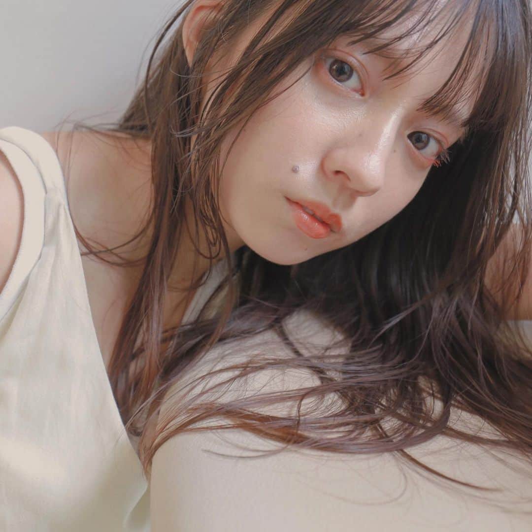 野々口祐子のインスタグラム：「8月最終日。 今年の夏はあっという間に過ぎましたが、 思い出深い夏になりました☺️ #新店舗オープン  #nono_hair #nono_make  #syan_tokyo」