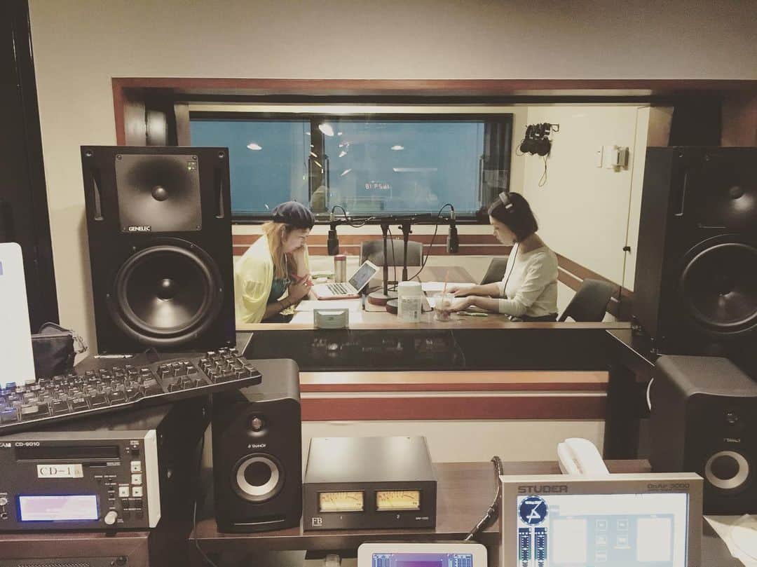 加藤紀子のインスタグラム：「このあとすぐ13時55分からは  TOKYO-FM 「ルノーサンデーボヤージュ」 秋のフランスではどんなイベントが？ ぜひお楽しみください！  #加藤紀子 #ルノーサンデーボヤージュ #TOKYOFM」