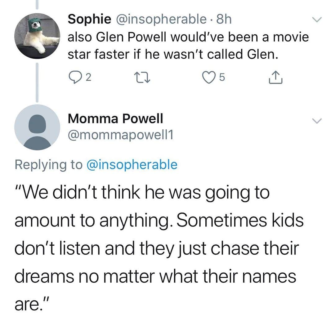 グレン・パウエルのインスタグラム：「Beware: Mama Powell is Troll-hunting.」