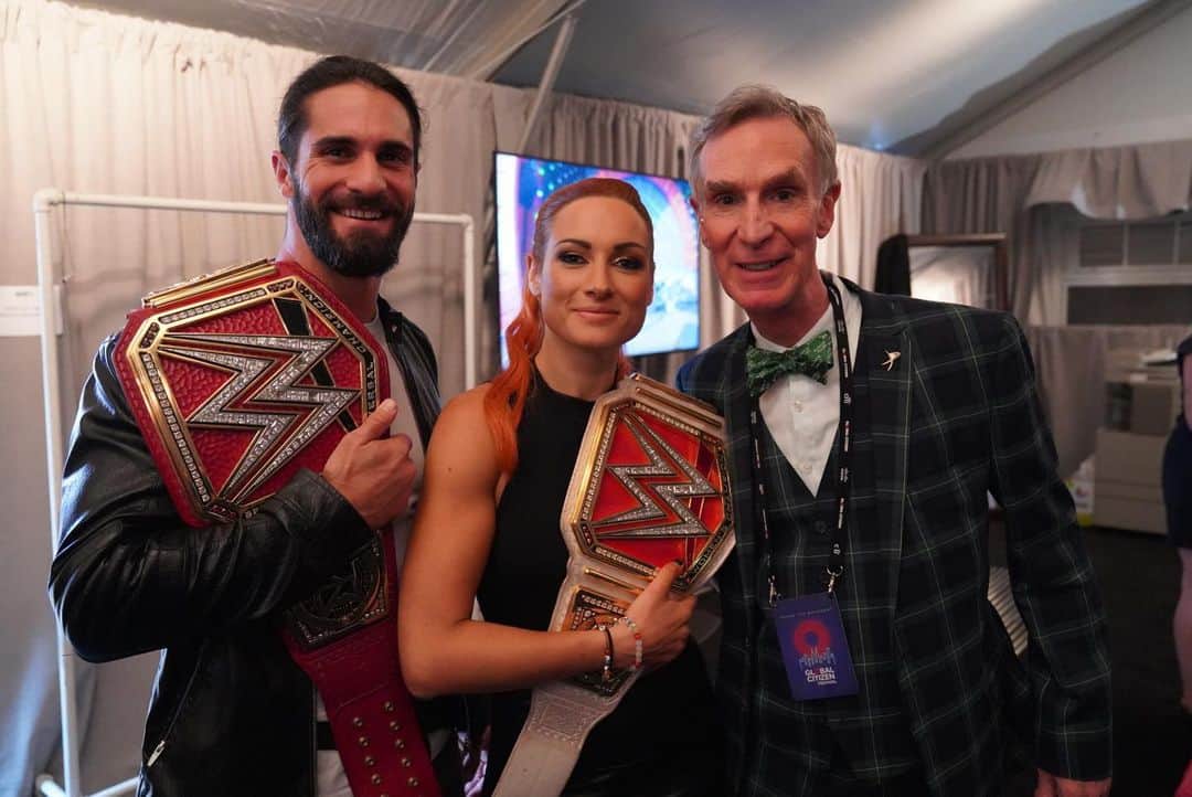 セス・ロリンズのインスタグラム：「Bill! Bill! Bill! Bill! Bill! _____ @glblctzn @billnye @beckylynchwwe @wwe」