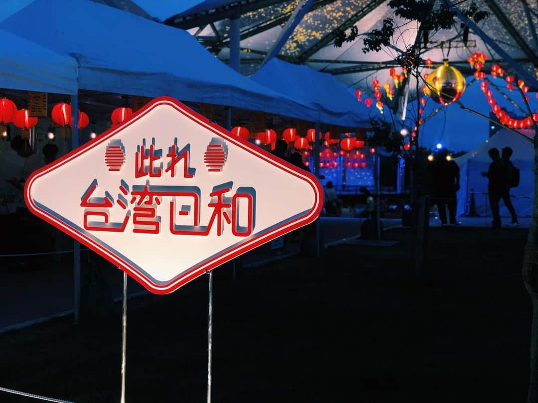 &eatのグルメインスタ