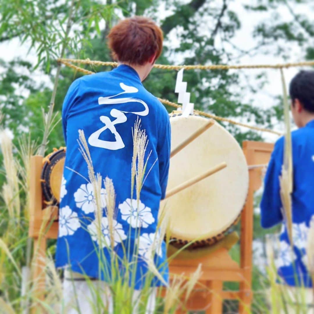 のインスタグラム：「響け伊勢音頭﻿ ﻿ 本日開催、伊勢音頭フェスティバルは、伊曽乃神社から加茂川に舞台を移して開催。﻿ ﻿ だんじりも出るみたい。﻿ お祭り好き、集合〜(^o^)﻿ ﻿ ﻿ ※詳細は「西条祭り伊勢音頭連合会」のFacebookページをご覧ください﻿ ﻿ ﻿ #伊勢音頭 #西条まつり #西条祭り #西条市 #いよ西条 #伊予西条 #愛媛 #四国 #瀬戸内 #Ehime #Shikoku #Setouchi #inaka #田舎暮らし #愛媛旅行 #四国旅行 #lovesaijo」