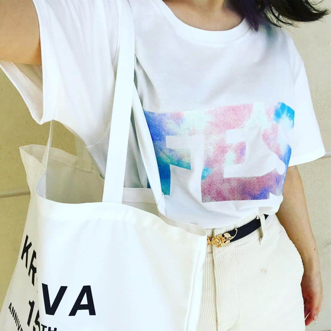 本田みくさんのインスタグラム写真 - (本田みくInstagram)「. 2019.9.26【908 FESTIVAL 2019】in横浜アリーナ 行ってきました！ . シットキングスコラボのアイソレーターとアンコール前の「パーティーはizuko？」が頭から離れません😶💓 またすぐ 「ここだ！！」ってやりたい！！！！ . . 当分KREVAさん…KREVAさん…って禁断症状出るなって言う1日でした☺️ . . 近日YouTubeにライブレポ動画出すね☺️ . . #kreva #908 #908fes #シットキングス#kreva15thanniversaryyear #横浜アリーナ #三浦大知 #guコーデ #gu #paravion #ootd #低身長コーデ」9月29日 11時51分 - hondamiku