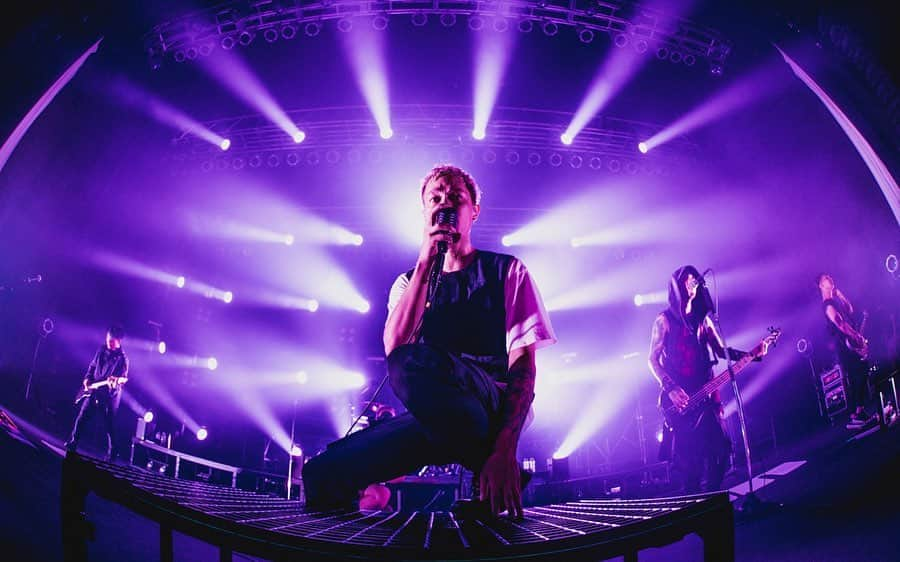 Masato さんのインスタグラム写真 - (Masato Instagram)「OSAKA🔥 最高だったな！！ Photos by @yamada_mphoto  #coldrain  #thesideeffects」9月29日 12時17分 - masato_coldrain