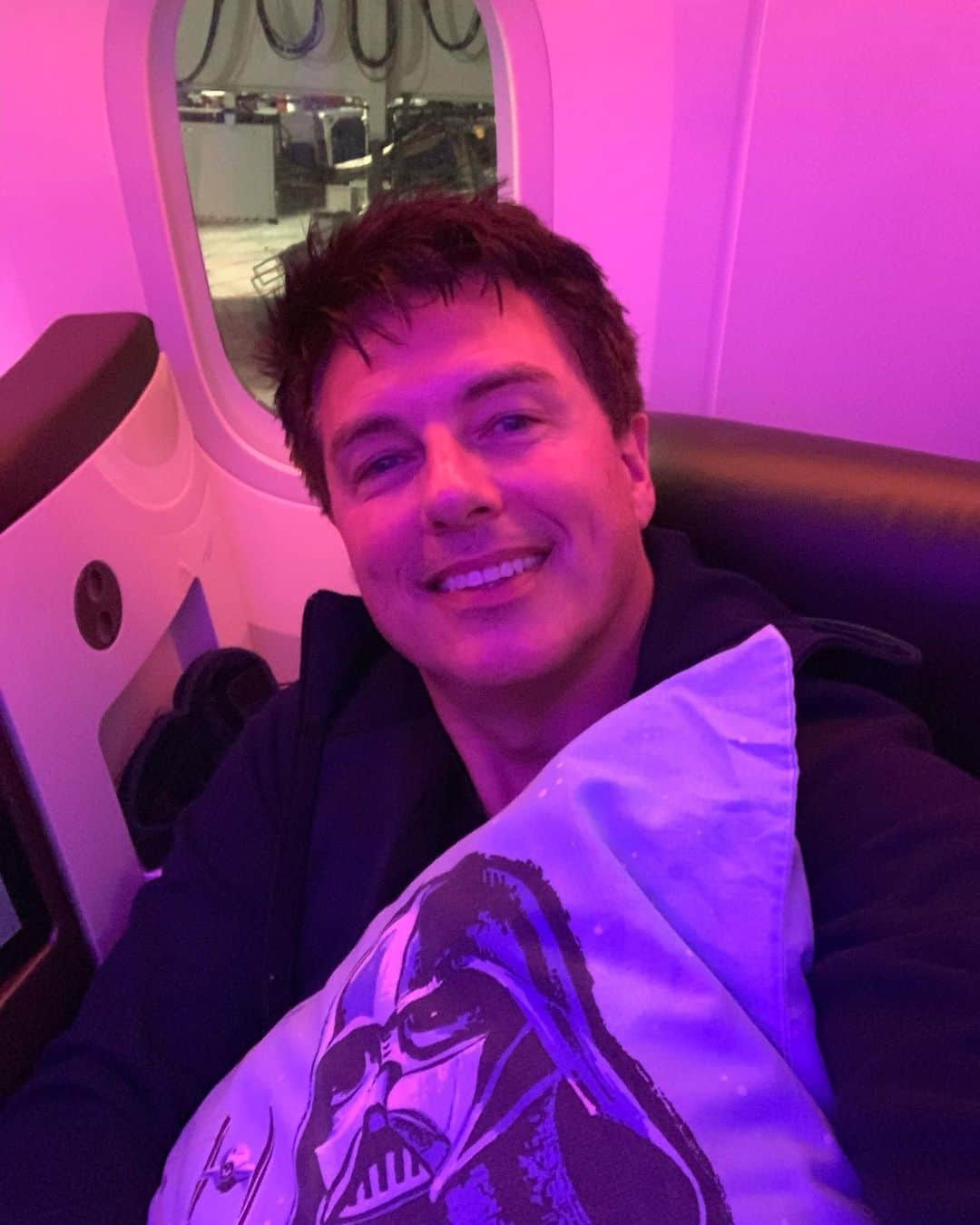 ジョン・バロウマンさんのインスタグラム写真 - (ジョン・バロウマンInstagram)「Home for the next 9.5 hours to #London on @virginatlantic jb」9月29日 12時42分 - johnscotbarrowman