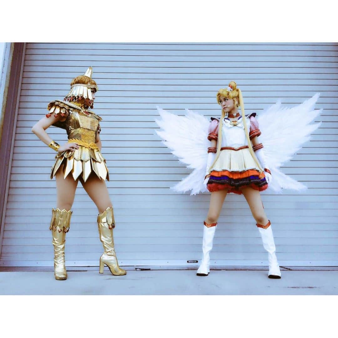 五十鈴ココのインスタグラム：「ミュージカル「美少女戦士セーラームーン」シリーズ全5作品が、ニコニコ生放送にて3日間に渡り一挙配信されることが決定！  あたしが出演させていただいた 最終章は 本日21時半放送🌎❤️ 愛しかない作品。 現場も関わる人たち全てが キラキラ😊  数えたら合計13人も殺して 死ね！クズと言いながら 破壊を繰り返す 孤独な女王ギャラクシア  あたしの中のギャラクシーコルドロンは、未だに 消滅していません笑  光がなければ闇も存在しないし 逆も然り。  二つと上手に共存したいものだ」