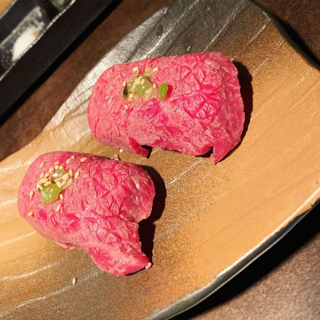 工藤晴香さんのインスタグラム写真 - (工藤晴香Instagram)「肉寿司🍣  #肉の日」9月29日 13時14分 - kudo_a.k.a_910