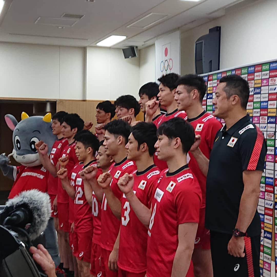 大林素子さんのインスタグラム写真 - (大林素子Instagram)「ワールドカップバレー2019 日本代表男子チームの記者会見 アジア選手権の14名に、大竹、久原選手を追加メンバーとし、16名で、試合ごとに、14名選出し、戦います」9月25日 16時51分 - m.oobayashi