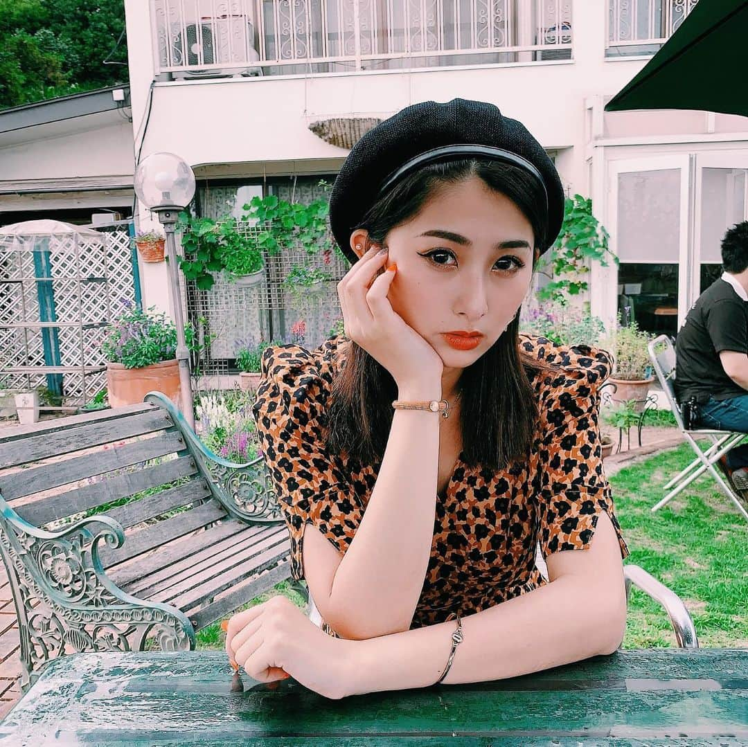 青野美沙稀さんのインスタグラム写真 - (青野美沙稀Instagram)「この前はライブハウスの近くにあった カフェのテラスで みんなでランチしました🌷 . めっちゃ蚊に刺されたけど なんだかホッとする 素敵な空間🌿 . #足利 #栃木 #足利ライブハウス大使館  #gardencafe #南の麦 #cafe #terrace #カフェ #テラス」9月25日 17時02分 - misaki_aono