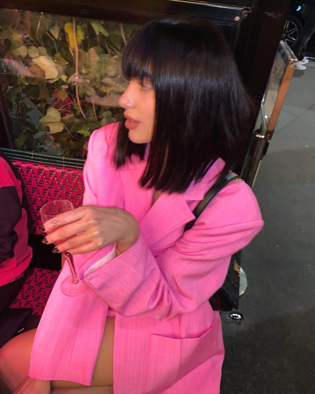 デュア・リパさんのインスタグラム写真 - (デュア・リパInstagram)「🌸🌸🌸paris🌸🌸🌸」9月25日 17時24分 - dualipa