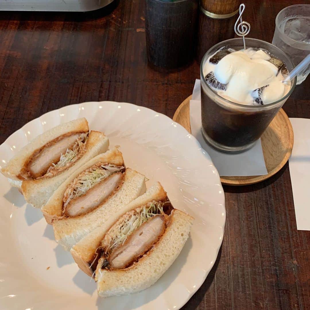 くろのグルメインスタ