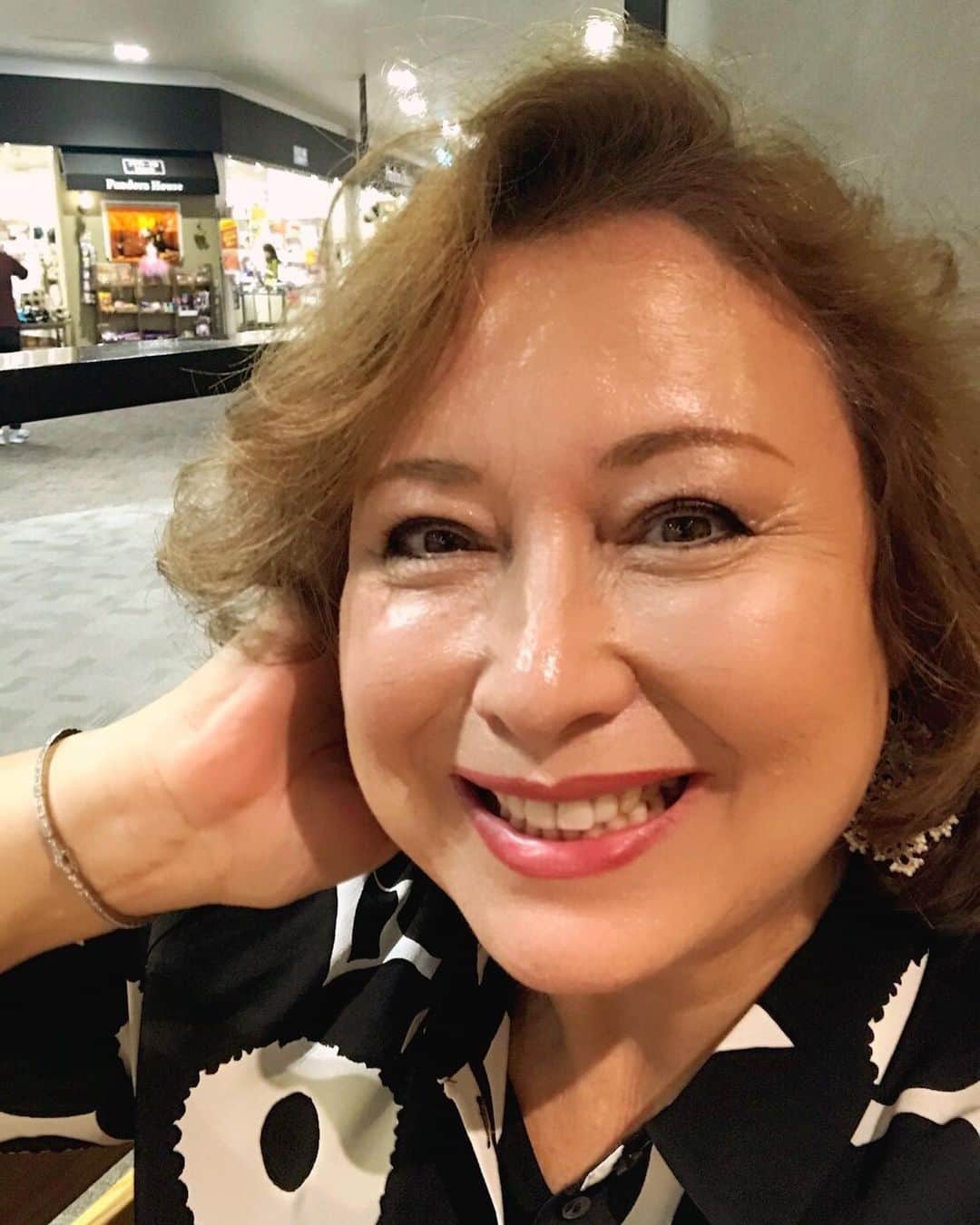 キャシー中島のグルメインスタ