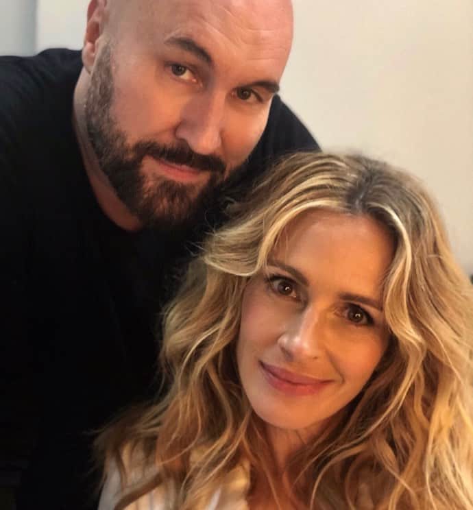 ジュリア・ロバーツのインスタグラム：「Happy Birthday @sergenormant 💗🥳💗 You are a true and total friend and I Love You Utterly. 🌟🥰🌟」