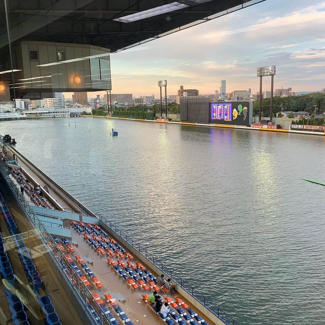 クリストフ・ルメールさんのインスタグラム写真 - (クリストフ・ルメールInstagram)「New experience!! Boat race !! 🇯🇵#boatrace #yusukefujioka #gunyamasaki#osakaboatrace」9月25日 18時29分 - christophelemaire_officiel