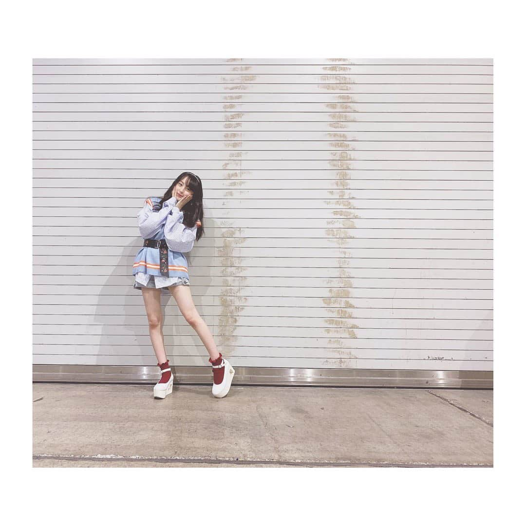 川原美咲さんのインスタグラム写真 - (川原美咲Instagram)「23日の握手会、ありがとうございました！  楽しかったー！し、たくさんの方が来てくださって嬉しすぎました🤩！！！ この日は、私服と、2s写真会ではちょっと早めのハロウィンということでユニコーンのきぐるみ？着ました！！ 服装どうでしたかー？？(●´ω｀●) また握手会来てください！＼(^o^)／ 全力で待ってます！！ ちなみにおしゃんと好評だったこのお気に入りのお洋服は、  @beep_ss さんのお洋服です💙  かわいいのたくさん🤤♡しかも全部好み♡」9月25日 19時58分 - misaki_888_sagasaikou