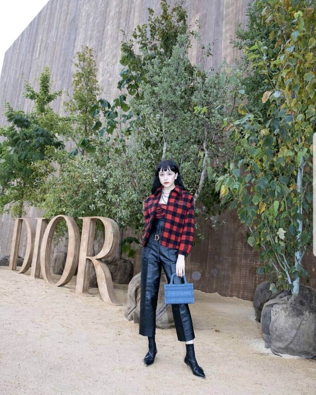 松井愛莉さんのインスタグラム写真 - (松井愛莉Instagram)「@dior  #DiorSS20 #MariaGraziaChiuri #PlantingForTheFuture」9月25日 20時16分 - airi1226_official