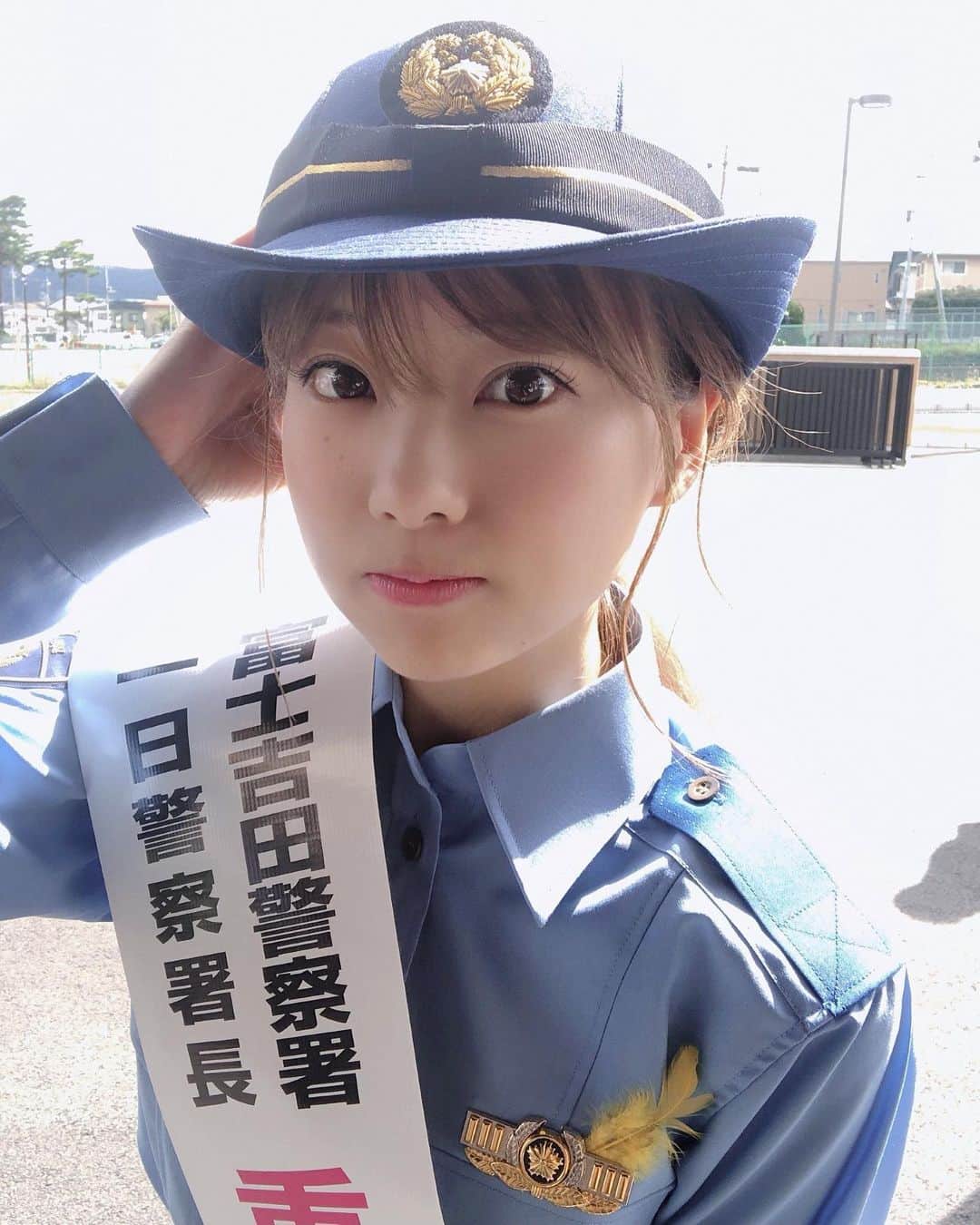 重盛さと美さんのインスタグラム写真 - (重盛さと美Instagram)「富士吉田警察署🌈🚔🗻✨ #一日警察署長#安全運転#安全第一 ありがとうございましたっ♡」9月25日 22時06分 - satomi_shigemori