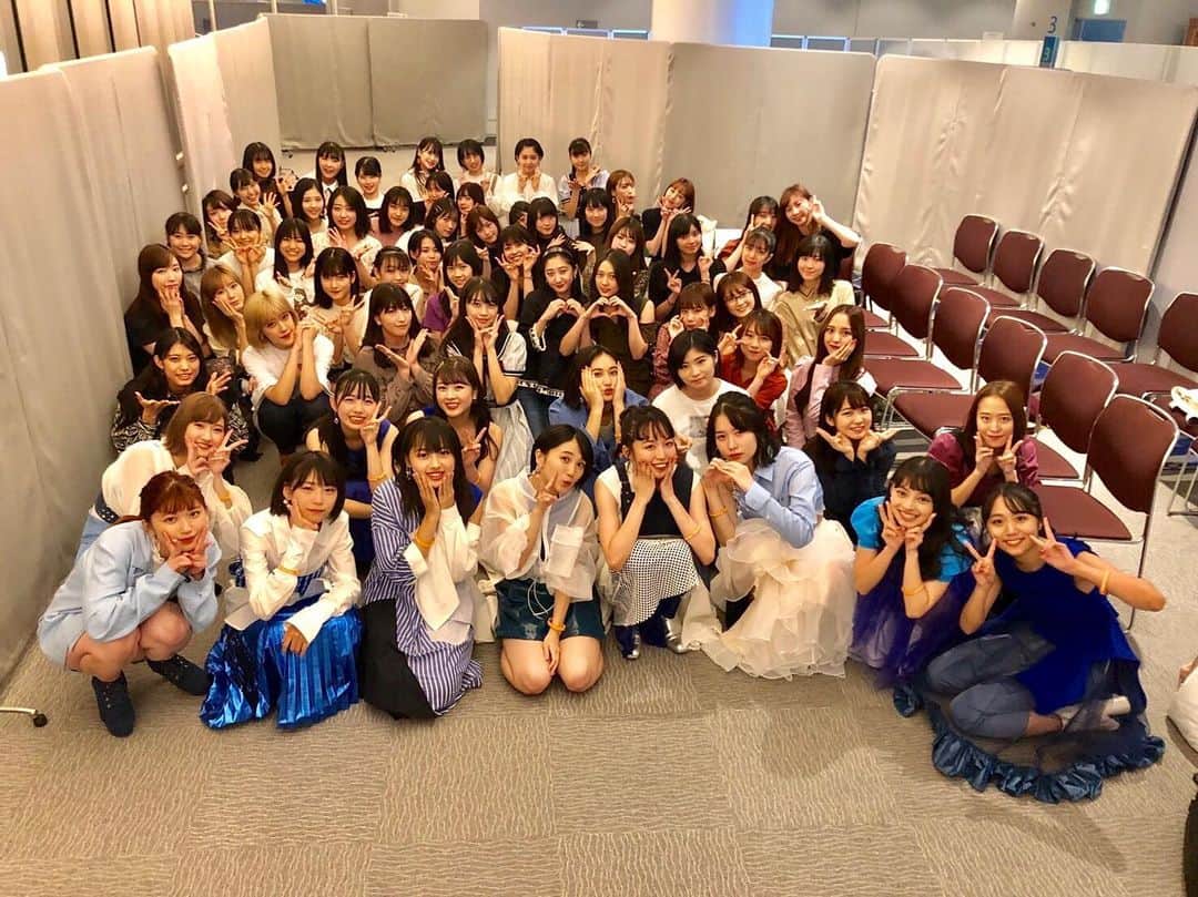 飯窪春菜のインスタグラム：「🌈🔥🕶 ・ ・ アンジュルム2019秋のツアー『 NextPage～勝田里奈卒業スペシャル～』 行ってきました🌸 とっても楽しかった！とっても面白かった！とっても泣きました！！ ・ 勝田さんの醸し出すおしゃれ雰囲気、流石だった〜〜☺️🌼🌼 お疲れ様でしたっっっ！ ・ ・ ・ #angerme  #アンジュルム  #勝田里奈卒業スペシャル  #ハロプロ  #はるなの毎日  #飯窪ってる」