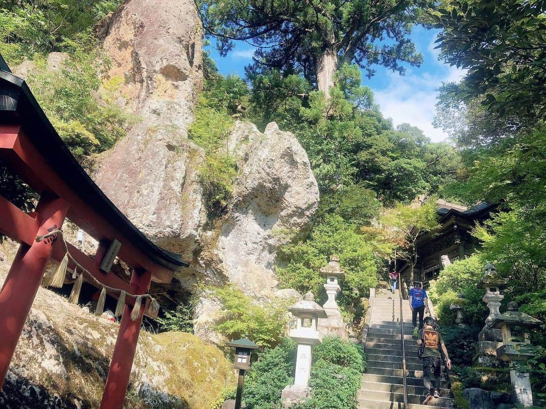 平野ひかるさんのインスタグラム写真 - (平野ひかるInstagram)「那谷寺⛩  #石川 #那谷寺 #御朱印 #もらってきた✌️ #temple  #nature」9月25日 22時46分 - hikarun80129