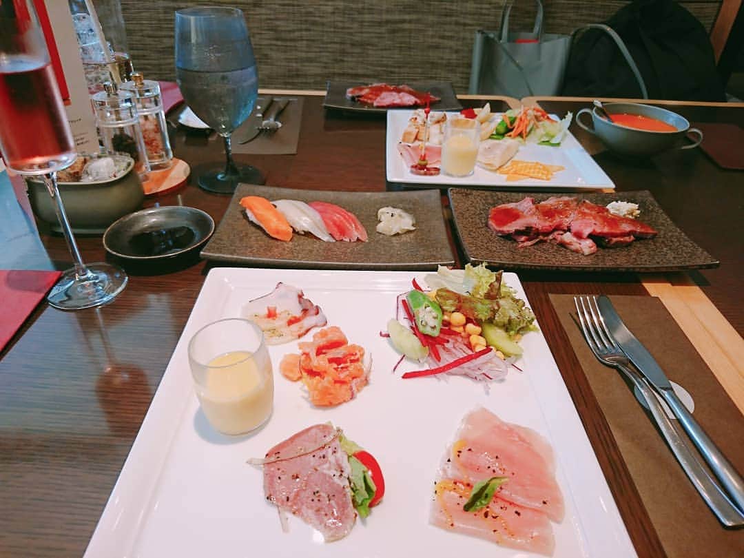 矢田部ゆかのグルメインスタ