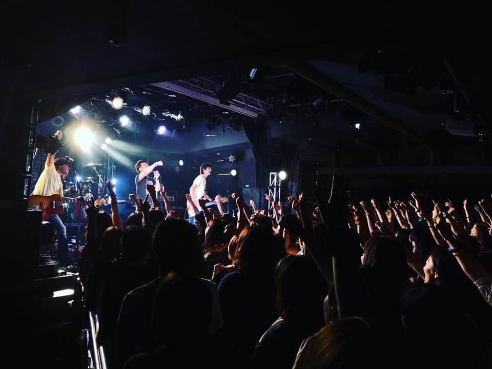 吉本大樹さんのインスタグラム写真 - (吉本大樹Instagram)「‪#doa #LiveTour‬ ‪#15thSummerLive #opendoor2019‬ ‪#ShinYokohama だん‬ ‪あちあちな公演でした🔥めっちゃ声届きましたよ！ありがとうございました！！‬」9月26日 11時03分 - hiroyoshimoto