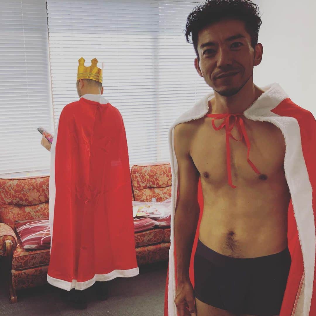 森慎太郎のインスタグラム：「王者になって早速お仕事頂きました❗️ #FLASH #取材」