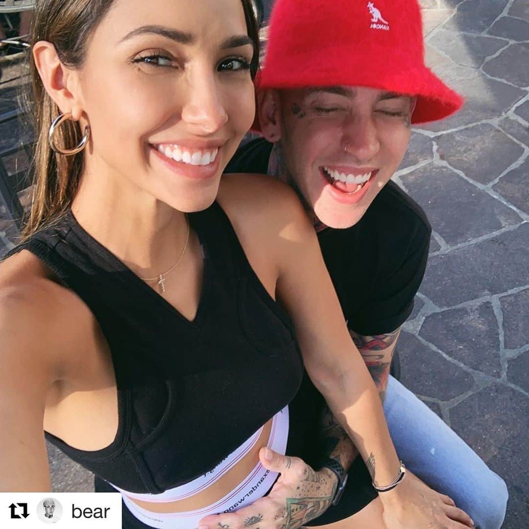 オーガスト・マトゥーロのインスタグラム：「SO EXCITED TO SHARE I’M GOING TO BE AN UNCLE! So happy for my sister @michelematuro and my brother @bear 👶 #Repost @bear ・・・ excited 2 tell world were having a boy in january !!!!!! I LOVE U BOTH SM !!! MIDNIGHT MORRISSEY MUSTO is otw ( on the way )」