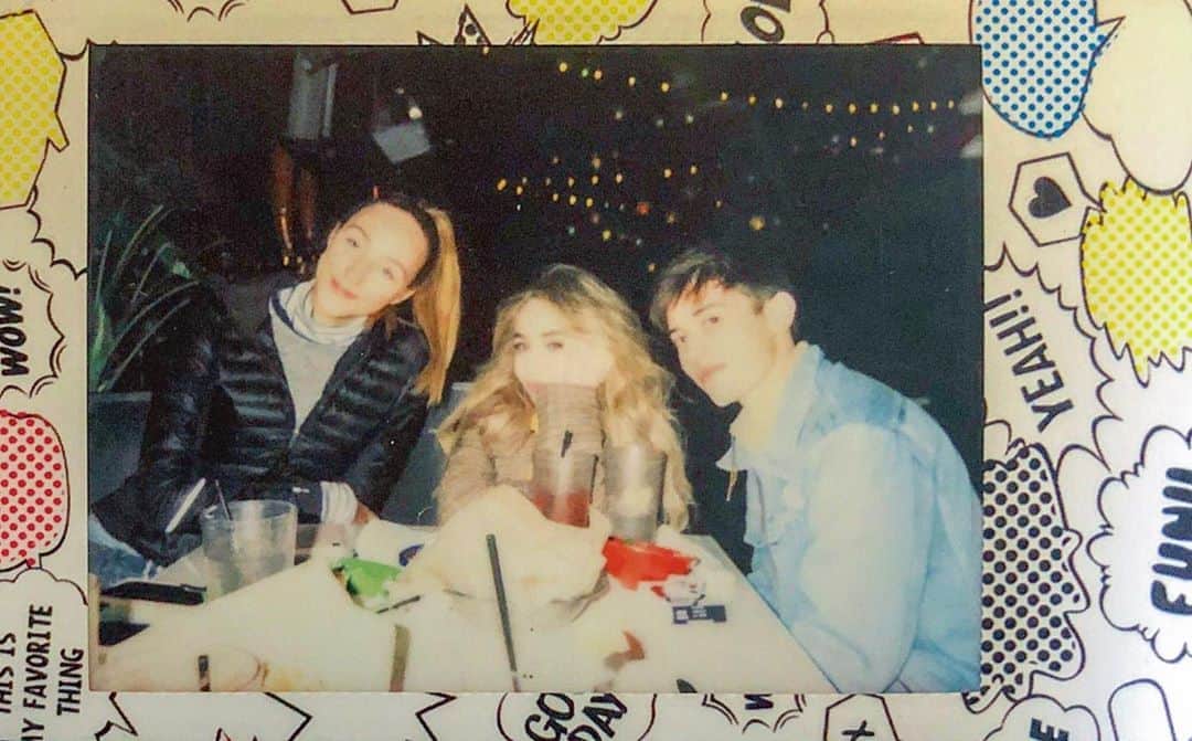 のインスタグラム：「first night of filming #tallgirl :,) @netflix」