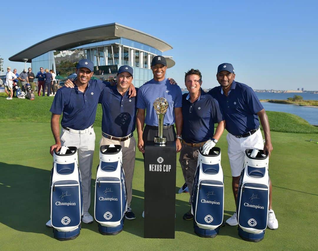 のインスタグラム：「Thank you to all our guests, donors, supporting Tour players, to Liberty National, to NEXUS, and my @tgrliveevents team for making the inaugural #NEXUSCup such a success. All to raise money for @tgrfound supporting students and giving them access to higher education.」