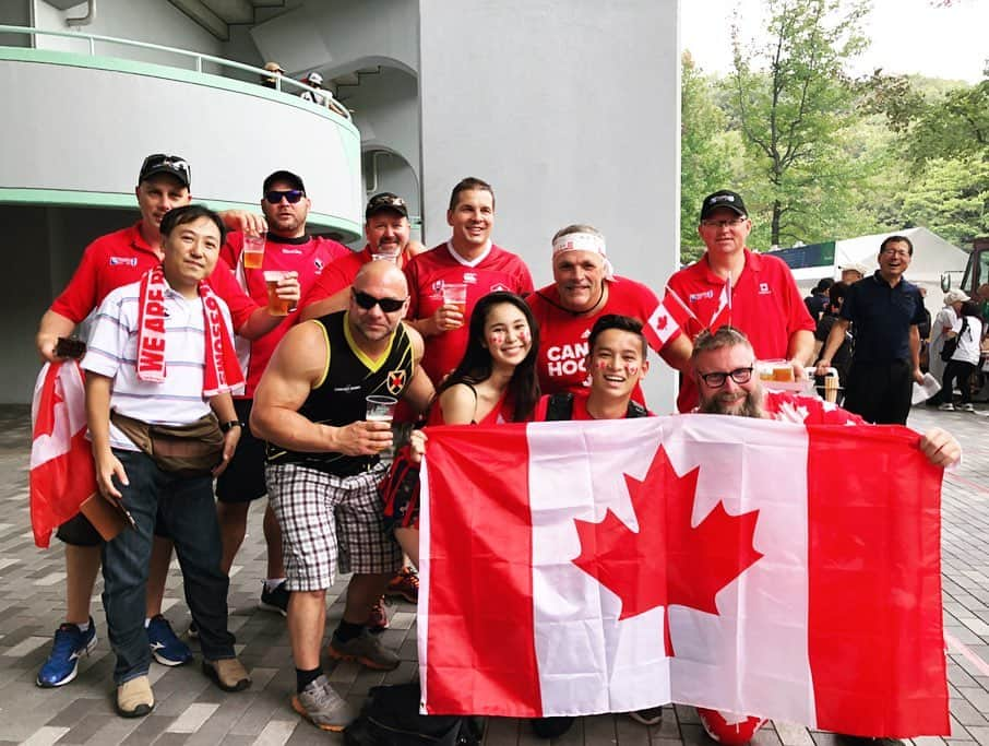 小野寺南友さんのインスタグラム写真 - (小野寺南友Instagram)「. Rugby World Cup2019 🇨🇦vs🇮🇹 . この日の為にTシャツを作って 見に来ている沢山の人と思いっきり楽しんできました！ . 素敵な時間とラグビーの面白さを教えてくれてありがとう☺︎ . 初めて見る試合がこんなに大きなリーグ戦、、、 絶対忘れない🦋 . Keep going Canada🔥🔥🔥」9月26日 21時32分 - miyuonodera_