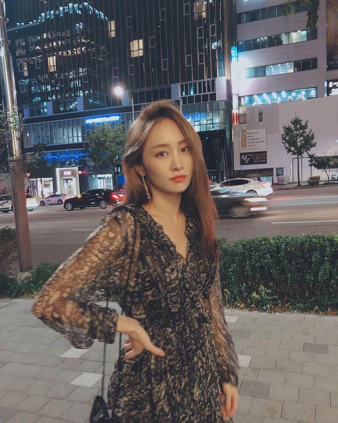 チョン・ニコルさんのインスタグラム写真 - (チョン・ニコルInstagram)「🔫 😛」9月26日 20時08分 - nicole__jung