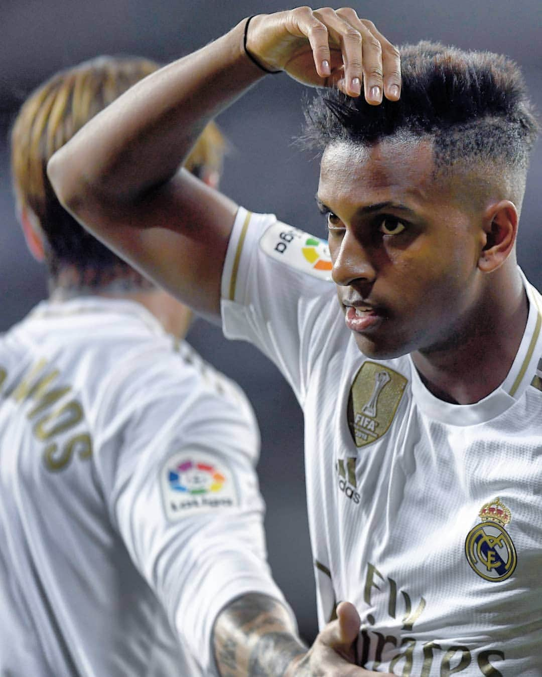 UEFAチャンピオンズリーグさんのインスタグラム写真 - (UEFAチャンピオンズリーグInstagram)「🇧🇷 Biggest potential ability: Rodrygo or Vinícius Júnior?⁣⁣ ⁣ 👏 Debut Real Madrid goal for @rodrygogoes! ⁣ ⁣⁣ #UCL #RealMadrid #Brasil #Brazil」9月26日 20時36分 - championsleague