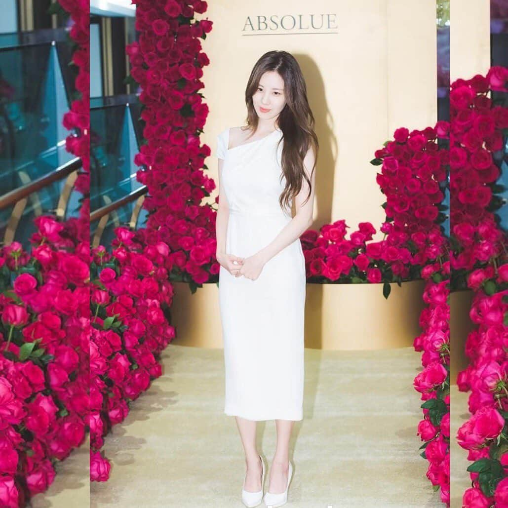 ソヒョンさんのインスタグラム写真 - (ソヒョンInstagram)「Lancome🌹」9月26日 21時06分 - seojuhyun_s